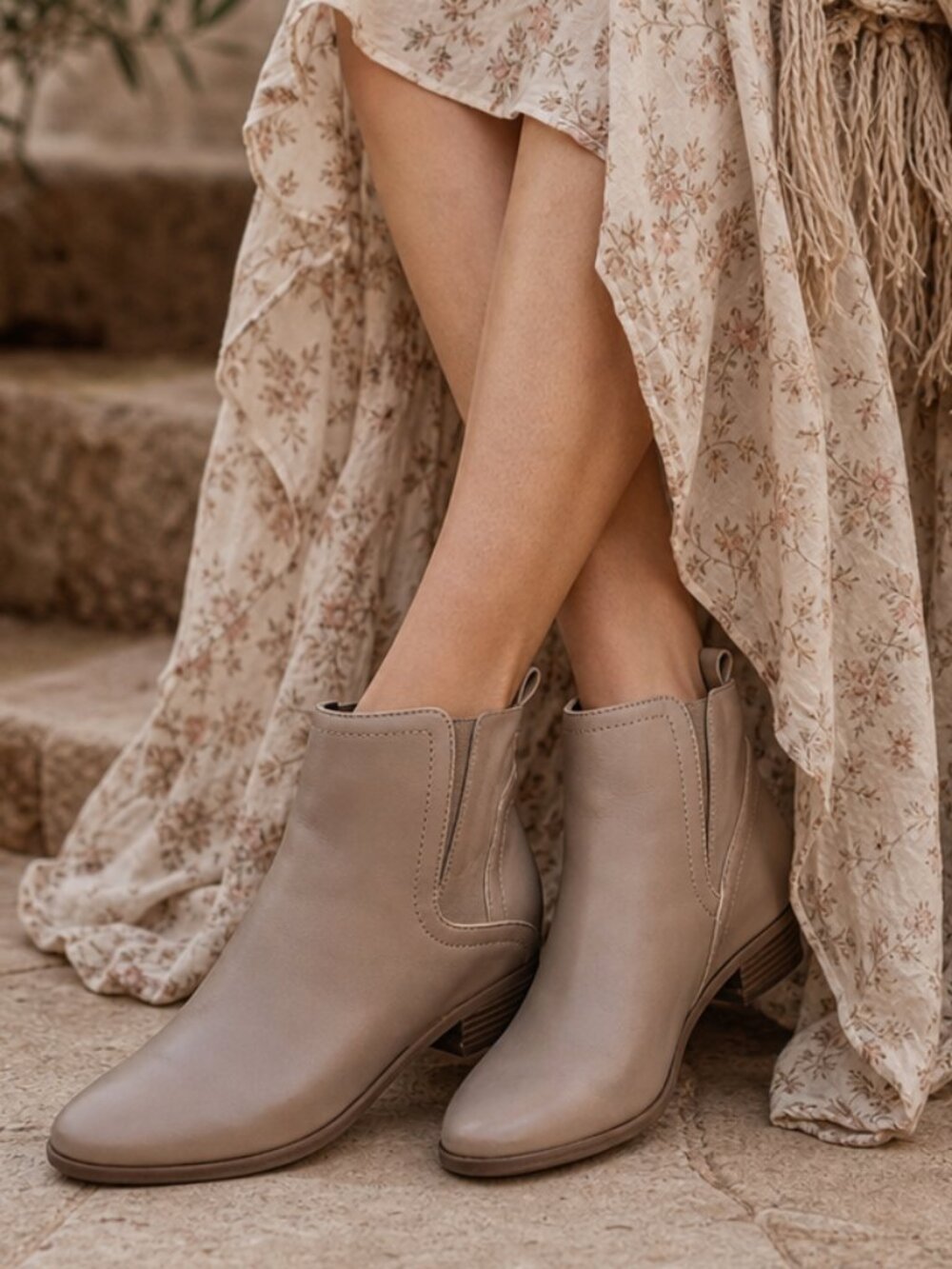 Naturalizer Sampson Steampunk 7.5 Faux Leather Boots